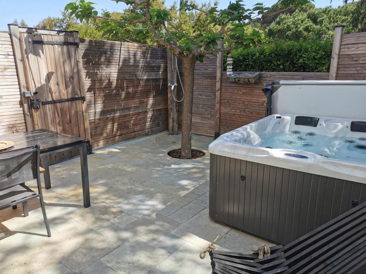 Casa Louise Suites And Spas Privatifs 생트막시메 외부 사진