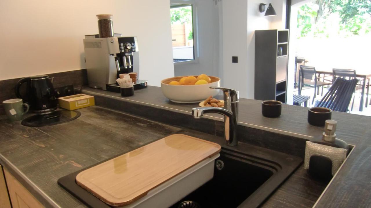 Casa Louise Suites And Spas Privatifs 생트막시메 외부 사진